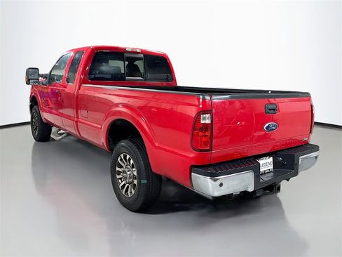 Used 2011 Ford F250 Lariat w/ Lariat Interior Pkg image 9