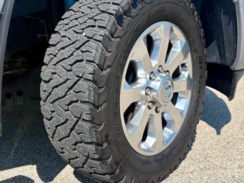 Used 2023 RAM 2500 Laramie AWD/4WD image 10