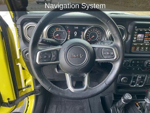 Used 2022 Jeep Wrangler Unlimited Sahara w/ Cold Weather Group image 12