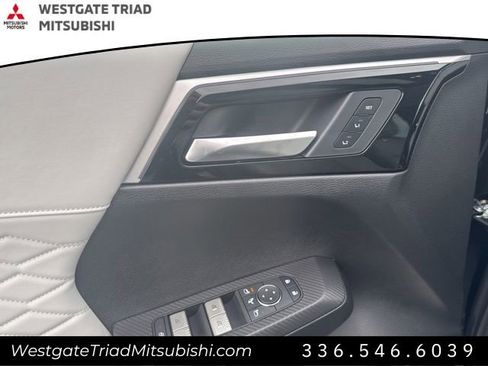 New 2026 Mitsubishi Outlander SEL image 15