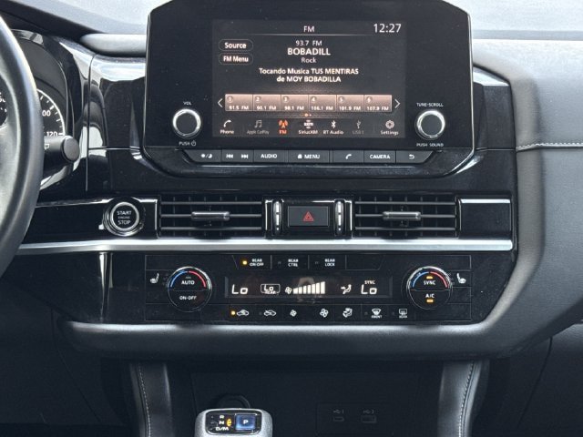 Used 2022 Nissan Pathfinder SV FWD image 16