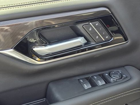 New 2026 GMC Yukon Elevation AWD/4WD image 22