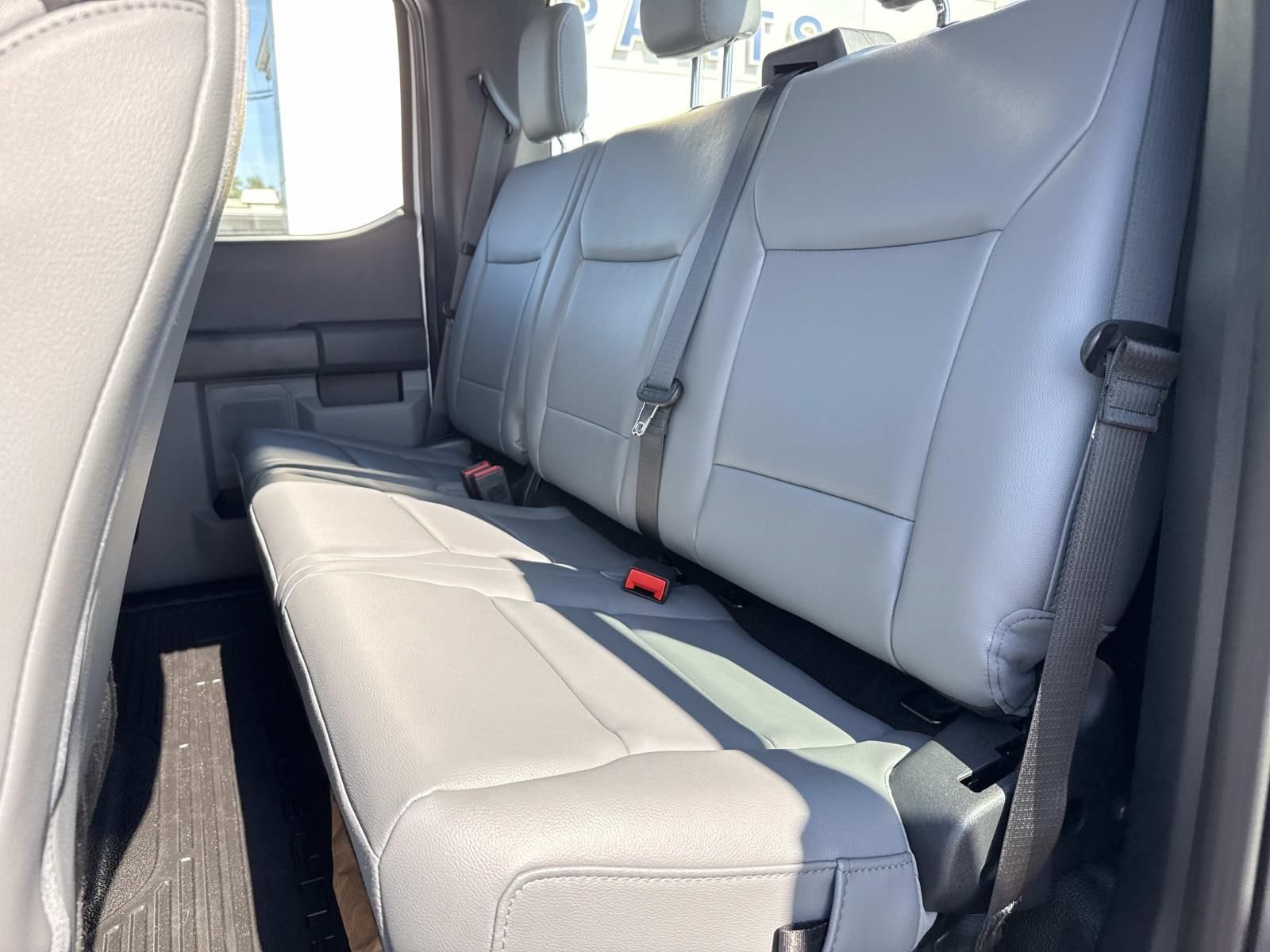 New 2026 Ford F550 4x4 SuperCab Super Duty image 11