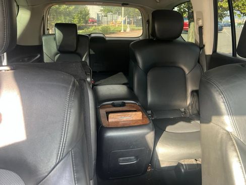 Used 2021 Nissan Armada SL w/ Captain's Chairs Package AWD/4WD image 24