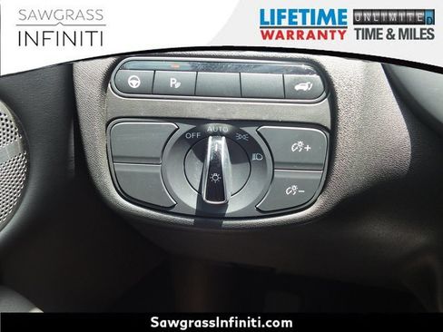 Used 2025 INFINITI QX50 Luxe AWD/4WD image 36