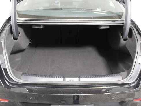 Used 2025 Mercedes-Benz CLA 250 4MATIC image 39