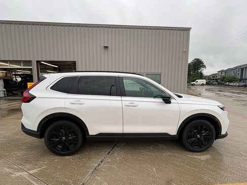 Certified 2023 Honda CR-V Sport Touring image 9