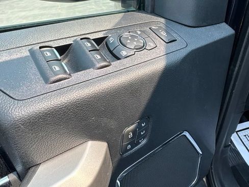 Used 2021 Ford F250 Lariat w/ Chrome Package AWD/4WD image 16