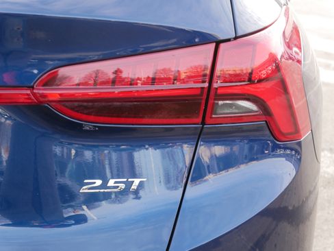 Used 2021 Hyundai Santa Fe Limited image 17