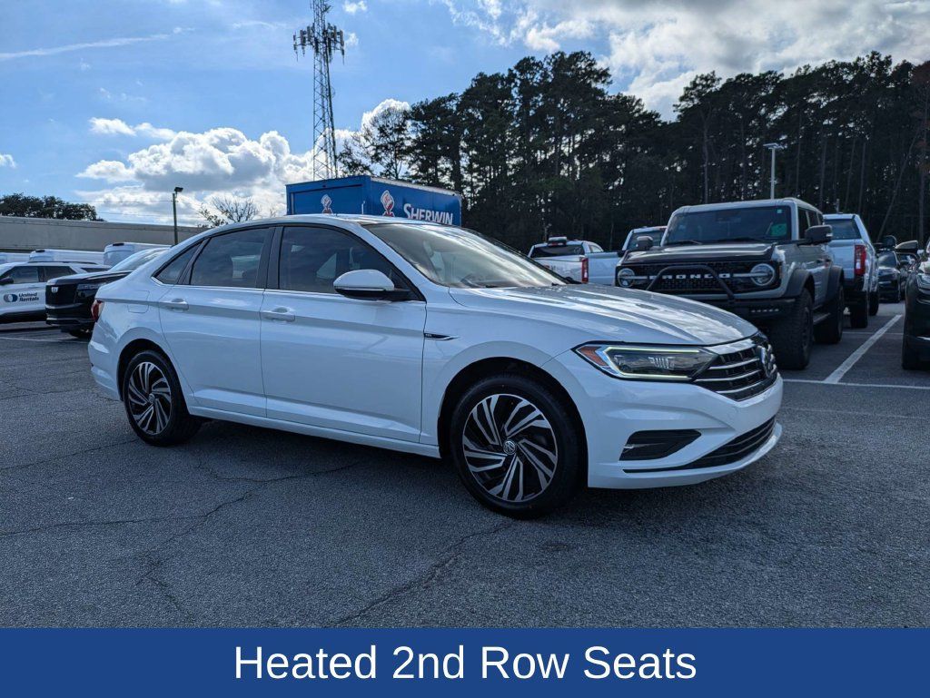 Used 2020 Volkswagen Jetta SEL Premium FWD image 2