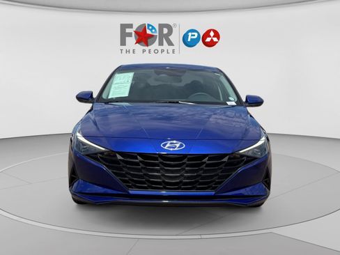 Used 2023 Hyundai Elantra SEL FWD image 8