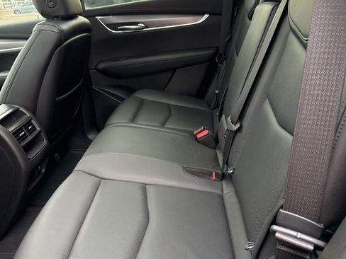 Used 2019 Cadillac XT5 Luxury image 5