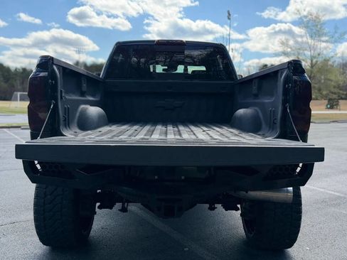 Used 2018 Chevrolet Silverado 2500 High Country w/ Duramax Plus Package image 7