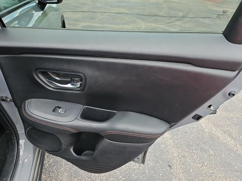 Used 2023 Honda HR-V Sport image 16