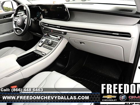 Used 2025 Hyundai Palisade SEL AWD/4WD image 8