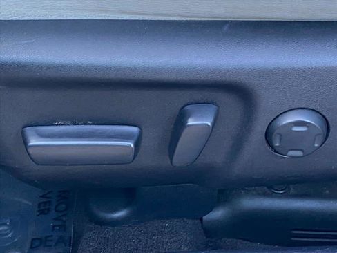 Used 2015 Toyota Avalon XLE Touring image 14