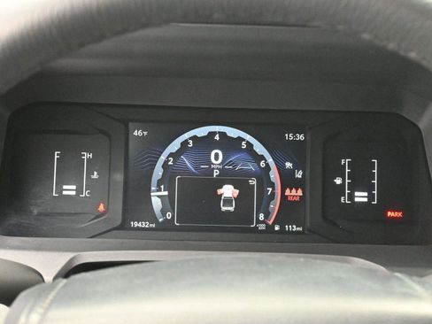 Used 2024 Toyota Tacoma SR5 image 17