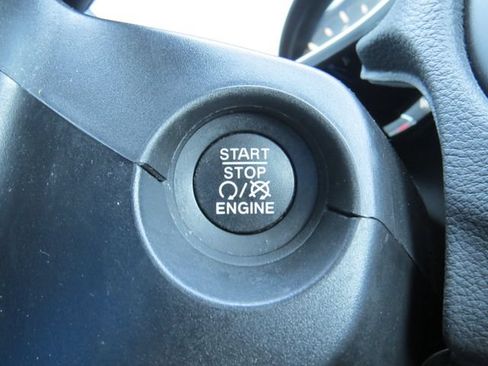 Used 2021 Jeep Compass Sport FWD image 25