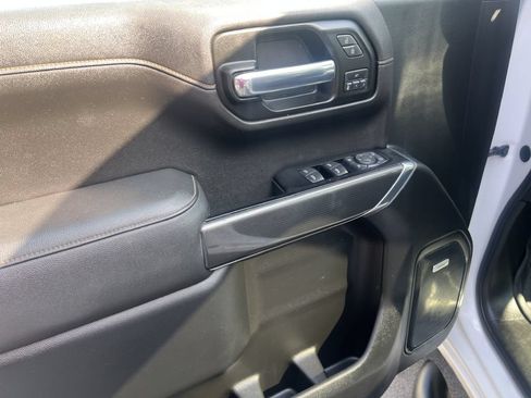Used 2019 GMC Sierra 1500 AT4 w/ AT4 Premium Package AWD/4WD image 22