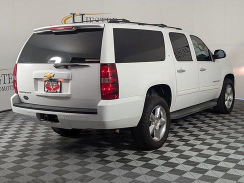 Used 2013 Chevrolet Suburban LT AWD/4WD image 7