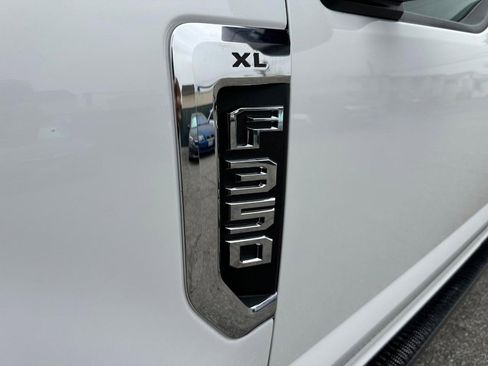 Used 2019 Ford F350 XL w/ Power Equipment Group image 56