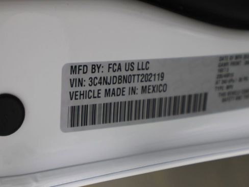 New 2026 Jeep Compass Latitude image 41