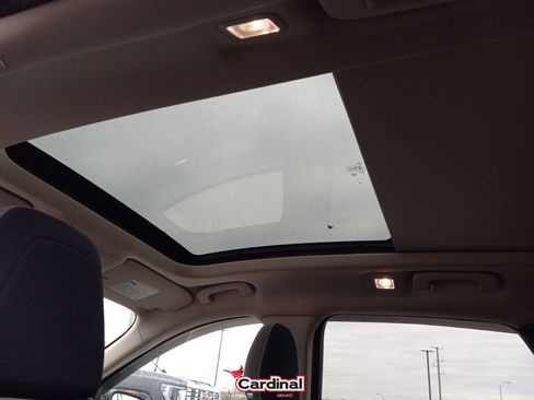 Used 2020 Ford Escape SE image 19