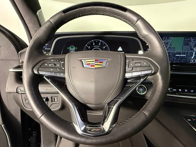 Used 2024 Cadillac Escalade ESV V AWD/4WD image 30