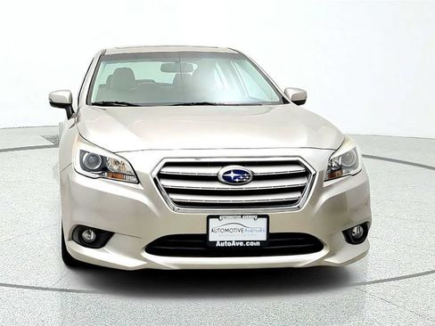 Used 2017 Subaru Legacy 2.5i Limited AWD/4WD image 2