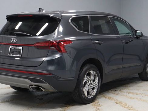 Used 2021 Hyundai Santa Fe SE image 11