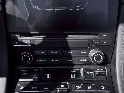 Used 2019 Porsche 911 Carrera GTS image 60