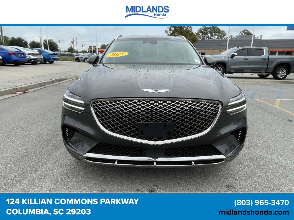 Used 2025 Genesis GV70 2.5T AWD/4WD image 2