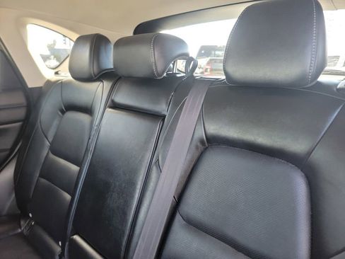 Used 2024 MAZDA CX-5 AWD 2.5 S w/ Select Package image 16