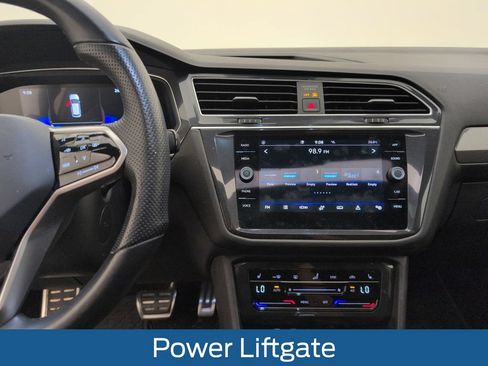 Used 2023 Volkswagen Tiguan SE R-Line FWD image 19