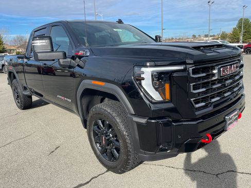 New 2026 GMC Sierra 2500 AT4 w/ Technology Package AWD/4WD image 3