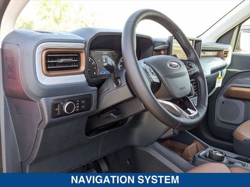 New 2024 Ford Maverick Lariat image 13
