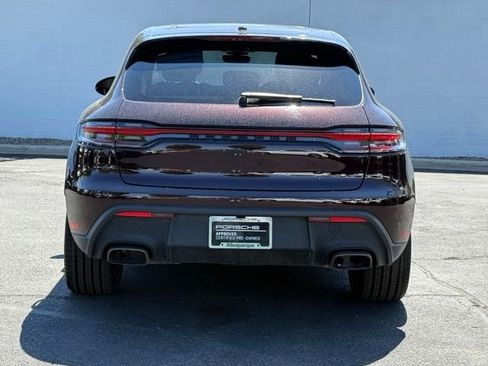 Used 2025 Porsche Macan AWD/4WD image 11