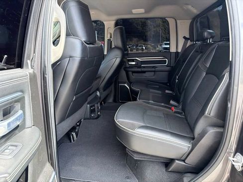 Used 2024 RAM 2500 Laramie AWD/4WD image 13