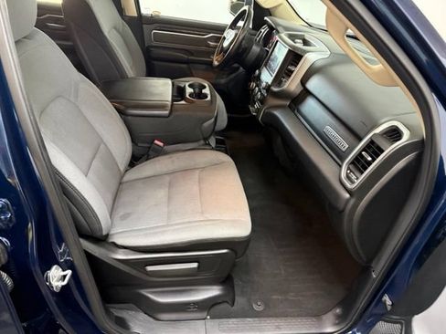 Used 2019 RAM 1500 Big Horn AWD/4WD image 33