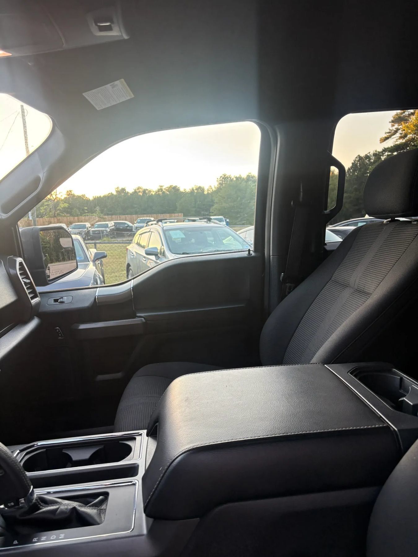 Used 2017 Ford F150 XLT w/ Equipment Group 302A Luxury AWD/4WD image 13