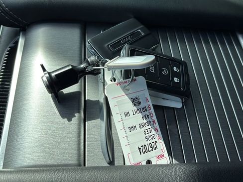 New 2026 Jeep Grand Wagoneer L 4WD image 44