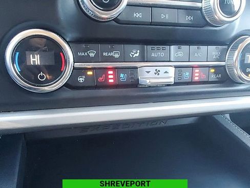 Used 2023 Ford Expedition XLT image 35