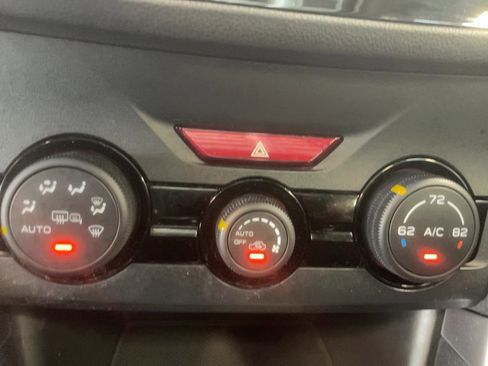 Used 2023 Subaru Forester Premium image 11