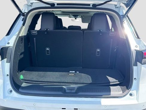 New 2027 INFINITI QX60 Luxe w/ Cargo Package AWD/4WD image 19