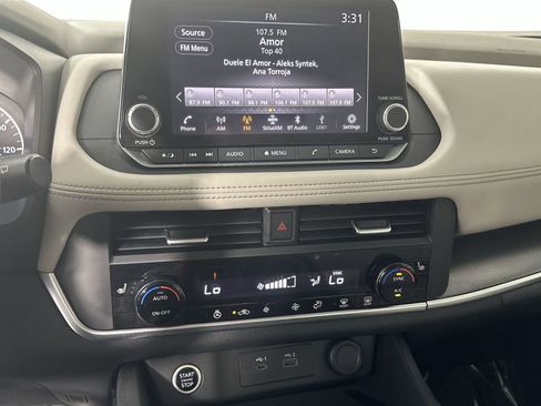 Certified 2023 Nissan Rogue SV w/ SV Premium B Package FWD image 21