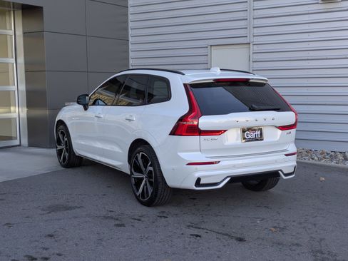 Used 2025 Volvo XC60 B5 Ultra w/ Protection Package Premier image 3