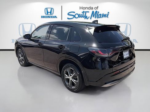 Certified 2025 Honda HR-V EX-L image 5