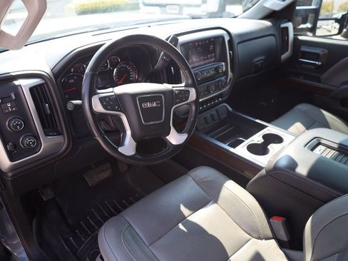 Used 2016 GMC Sierra 2500 SLT w/ Duramax Plus Package AWD/4WD image 12