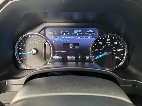 Used 2019 Ford Expedition Limited w/ Special Edition Package image 27