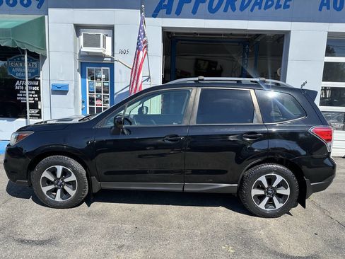 Used 2017 Subaru Forester 2.5i Premium w/ Protection Package #1 AWD/4WD image 7